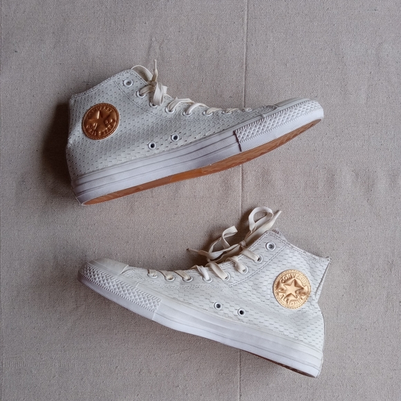 Converse CTAS Hi top white and gold leather sneakers sz 9.5
